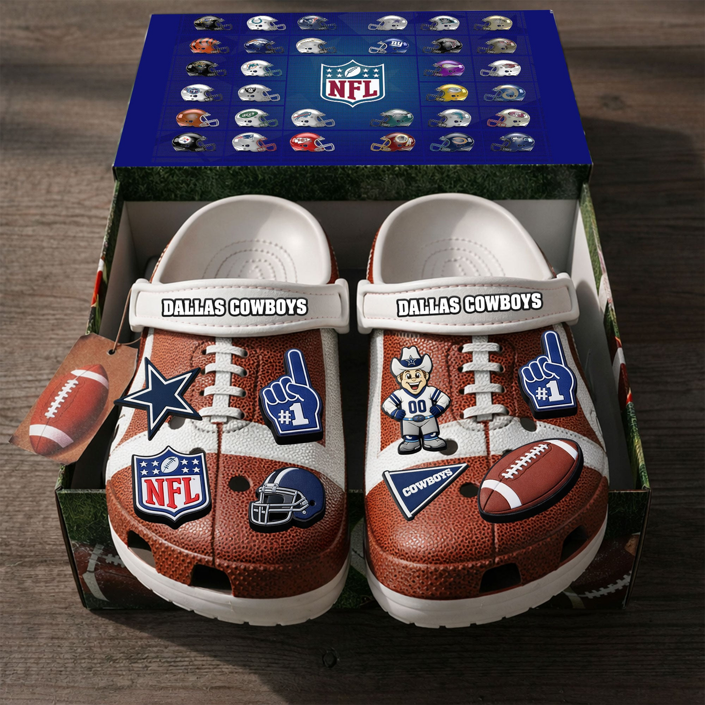 PREMIUM NFL x DAL CLOGS WITH CHARMS DATND TANTD 040426
