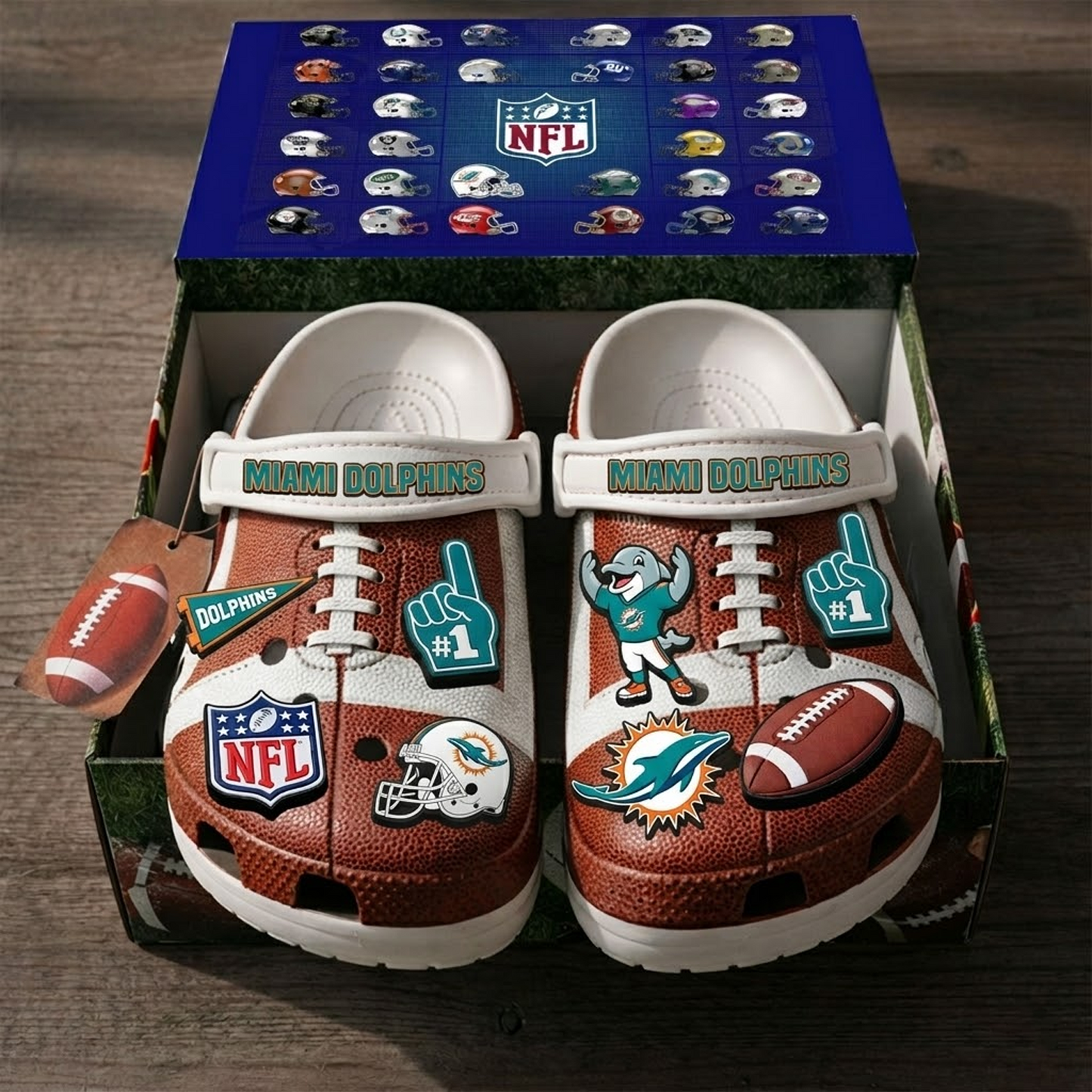 PREMIUM NFL x MIA CLOGS WITH CHARMS DATND TANTD 040426