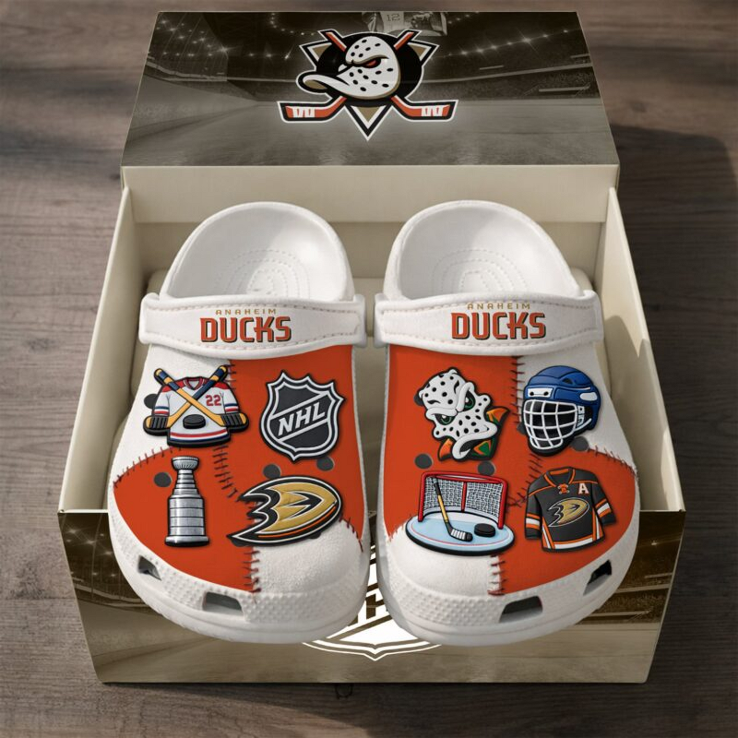 PREMIUM ANA x NHL CLOGS WITH CHARMS DATND TANTD 160426