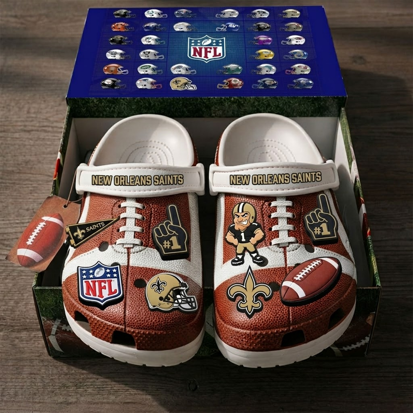 PREMIUM NFL x NO CLOGS WITH CHARMS DATND TANTD 040426